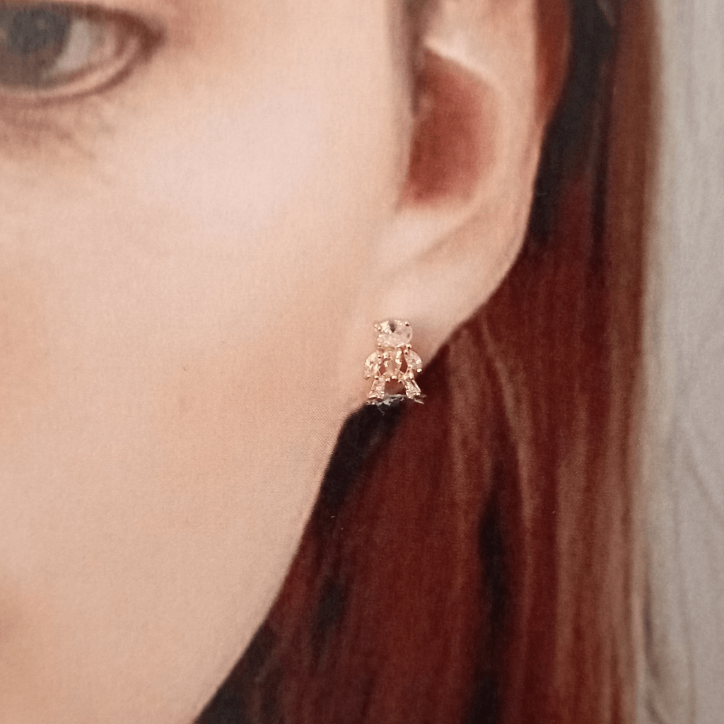En hhedderich, entendemos que cada accesorio tiene el poder de contar una historia. Desde anillos que celebran logros hasta collares.