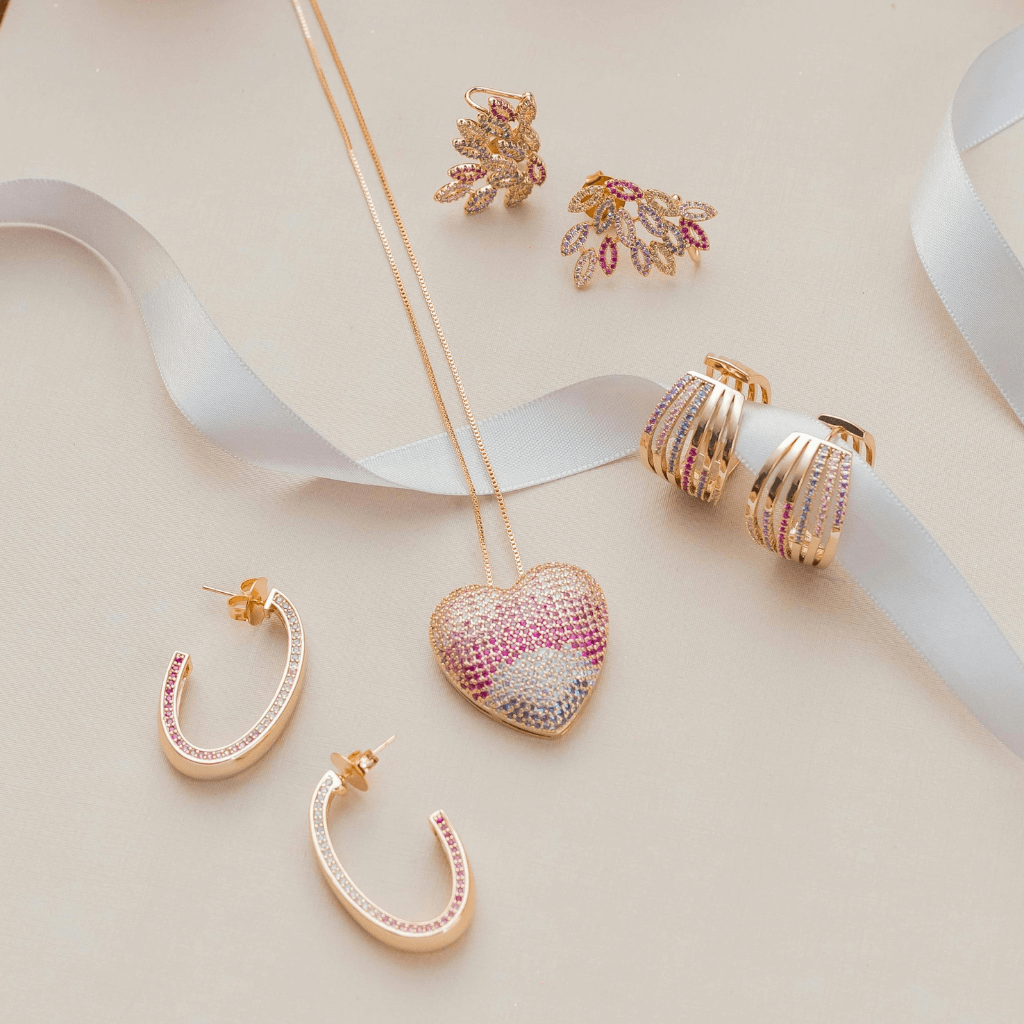 Técnicas de limpieza profesional para joyería de acero