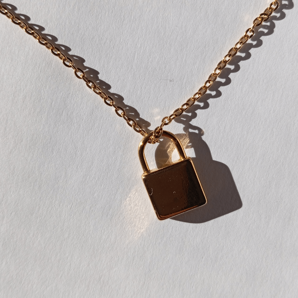 Collar colgante candado lock de acero inoxidable joyería símbolo del amor eterno y protección 