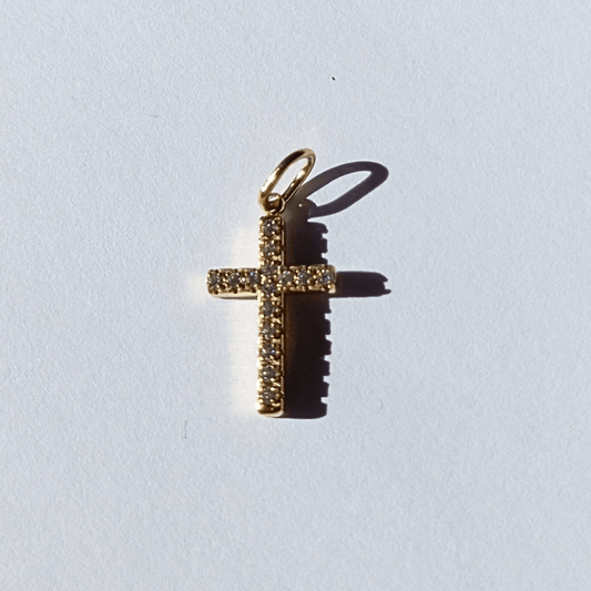 Colgante Charm Forma Cruz con Cristales blancos Acero Inoxidable Baño de Oro hhedderich