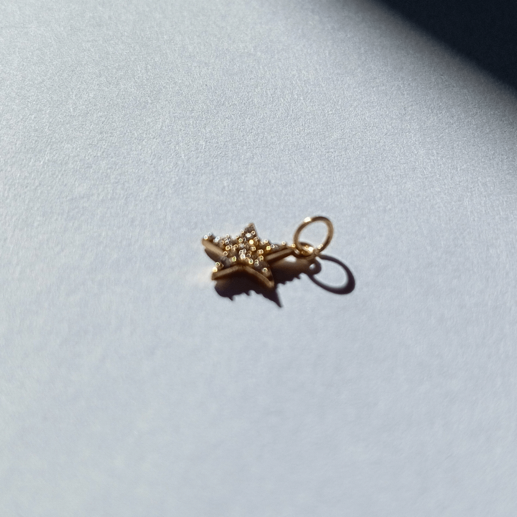 Colgante con  Forma De Estrella con cristales blanco Elaborada en Acero Inoxidable 304 Recubrimiento PVD  y Bañada  En Oro Auténtico Colgante Accesorios De Joyería hhedderich joyeria España-3