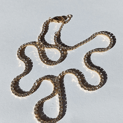 Collar Tipo Tenis con Mini Cristales y Acero Inoxidable Dorado de estilo elegante y lujo  Bello color oro de acero y cristales de circones blancos-6