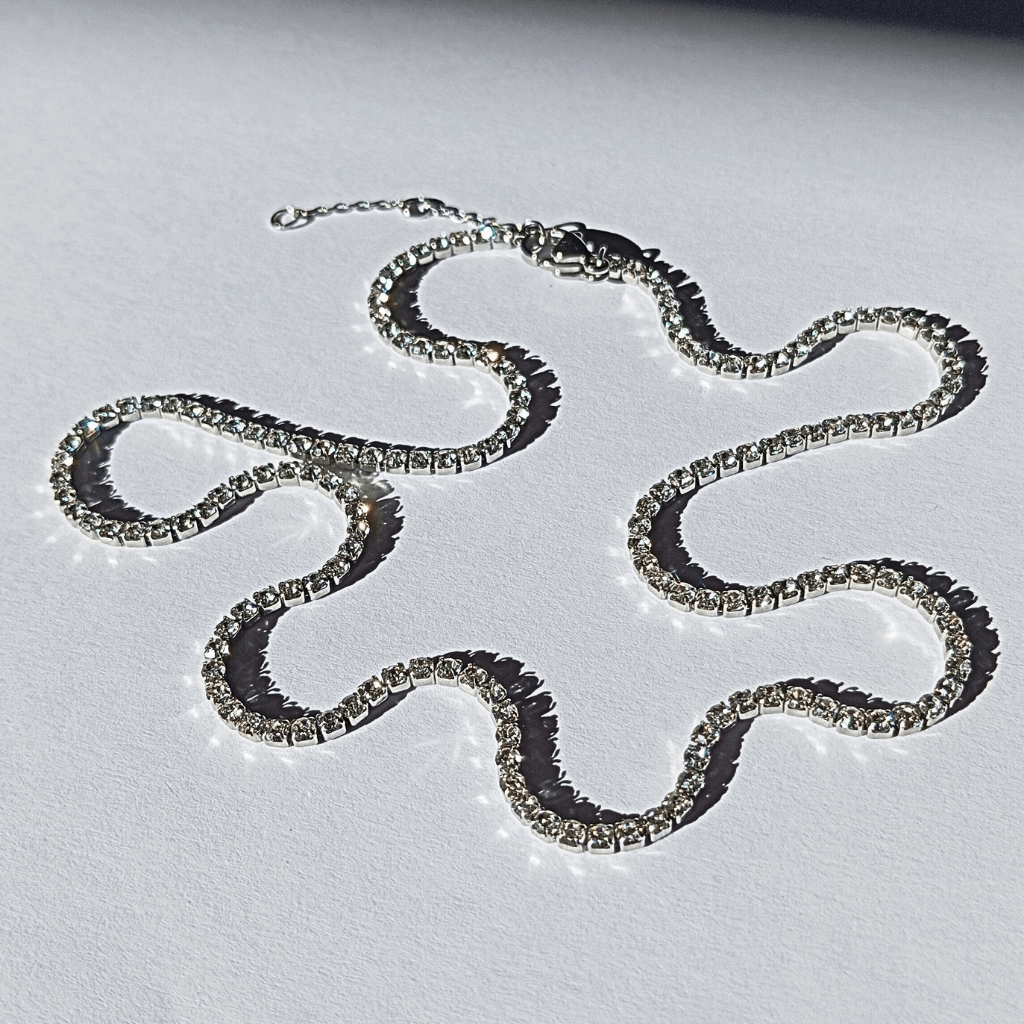 Collar Tipo Tenis con Mini Cristales y Acero Inoxidable Plateado de estilo simple Bello color gris acero y cristales de circones blancos de la joyeria de Acero hhedderich en España -4