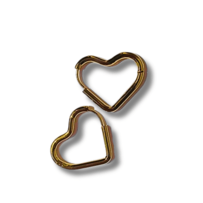 Pendientes aro corazón dorado fondo blanco